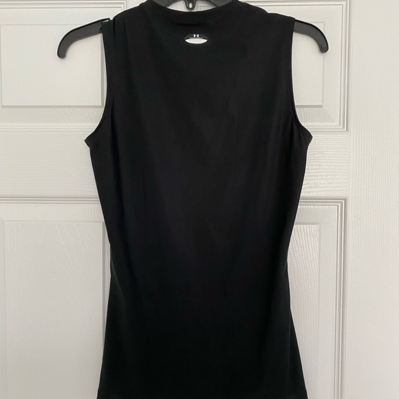 Under Armour Tank - Picture 5 of 5